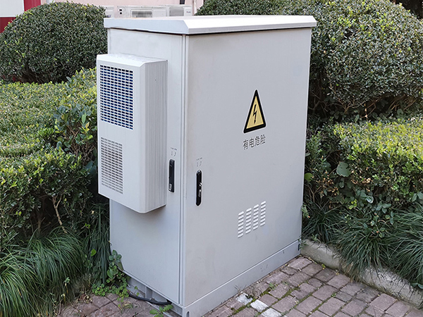 5G cabinet case