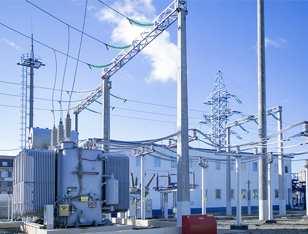 High-voltage distribution cabinets: Transformer relay protection