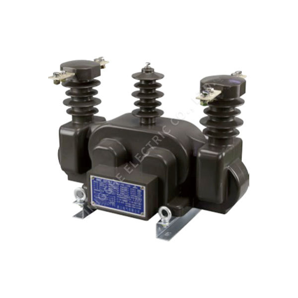 Combined transformer