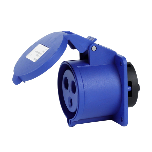 Socket IP44